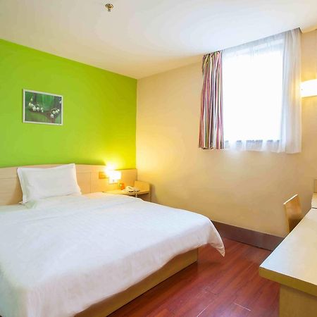 7Days Inn Deyang Zhongjiang Kuishan Park Buitenkant foto