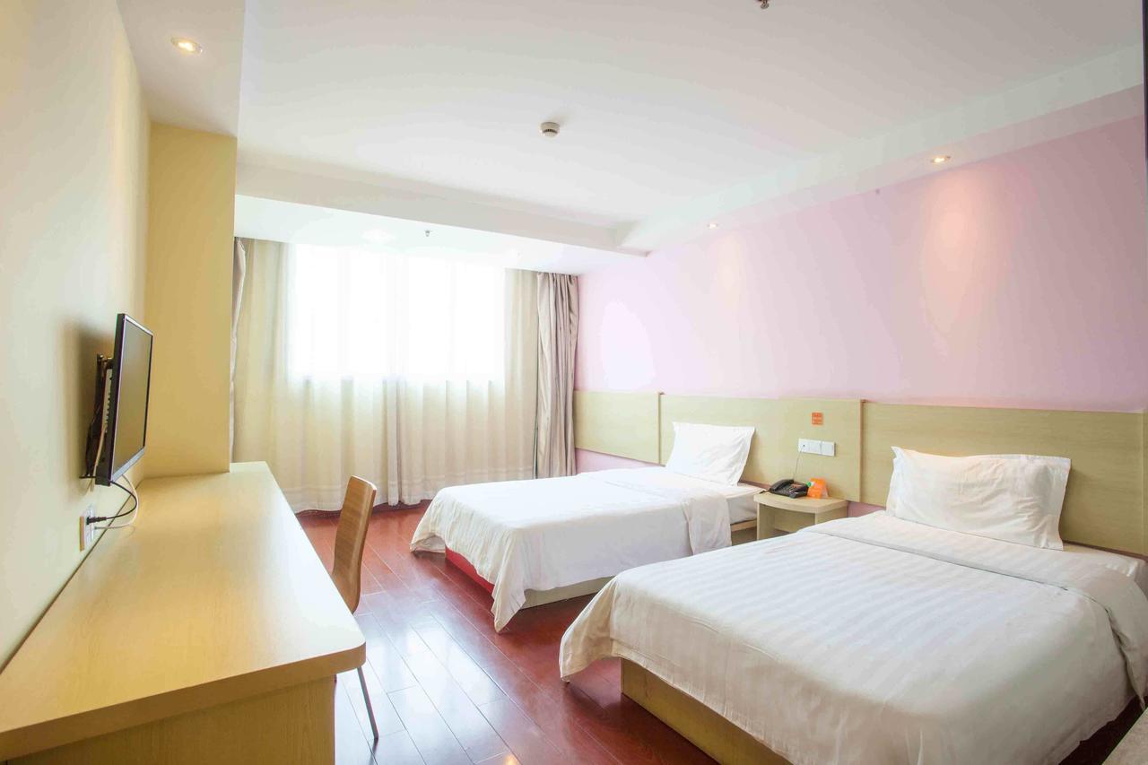7Days Inn Deyang Zhongjiang Kuishan Park Buitenkant foto