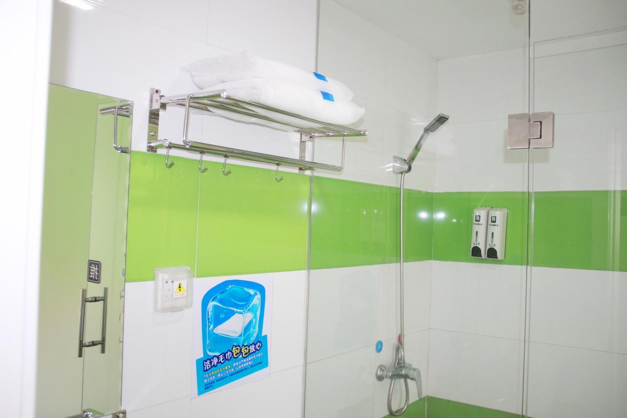7Days Inn Deyang Zhongjiang Kuishan Park Buitenkant foto