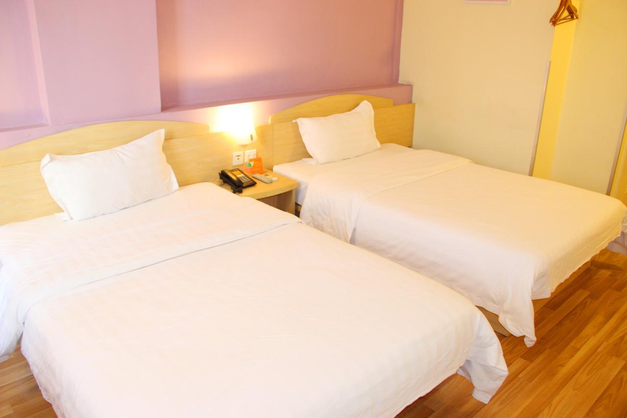 7Days Inn Deyang Zhongjiang Kuishan Park Buitenkant foto